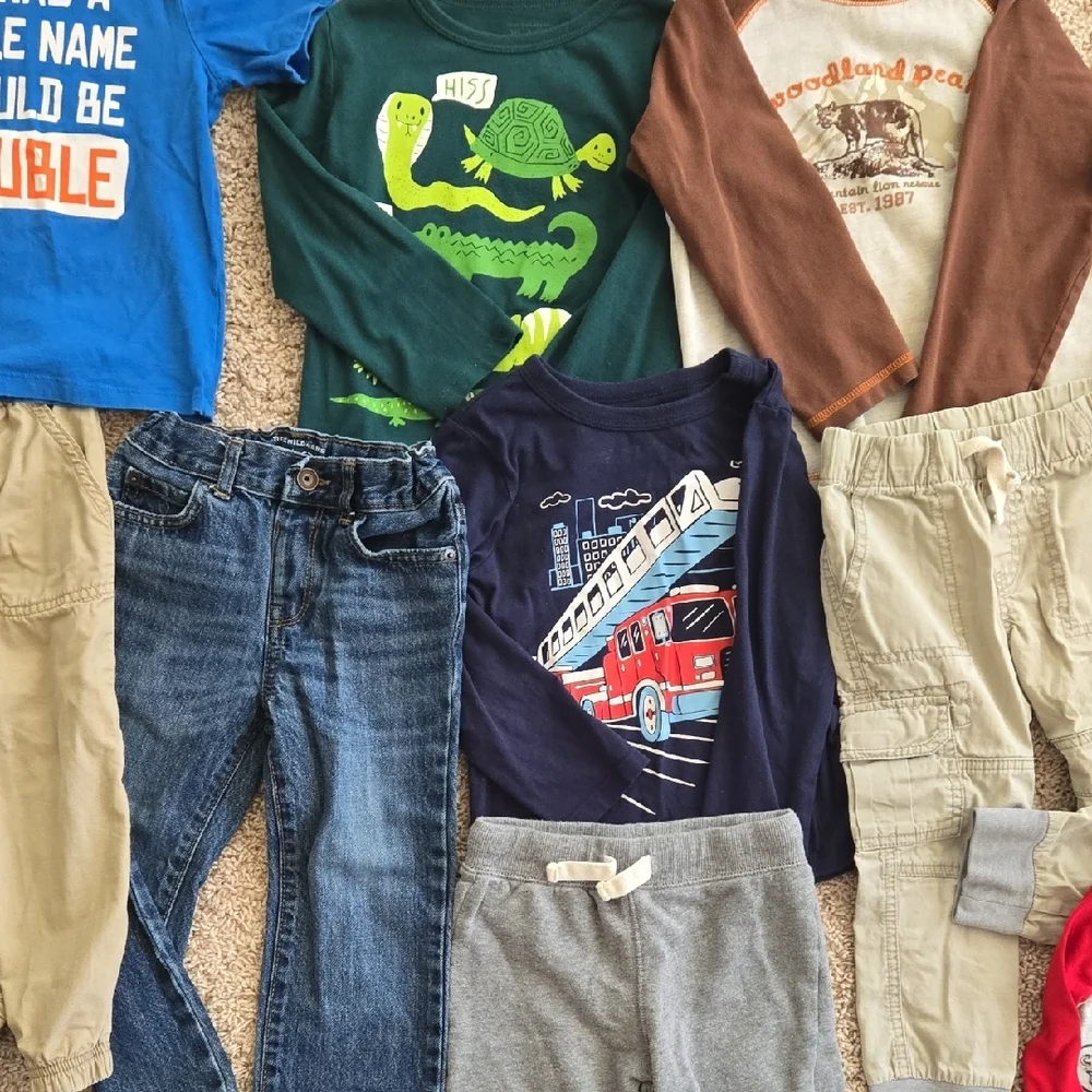 The Children's Place Blue Graphic Tee - Picture 6 of 15